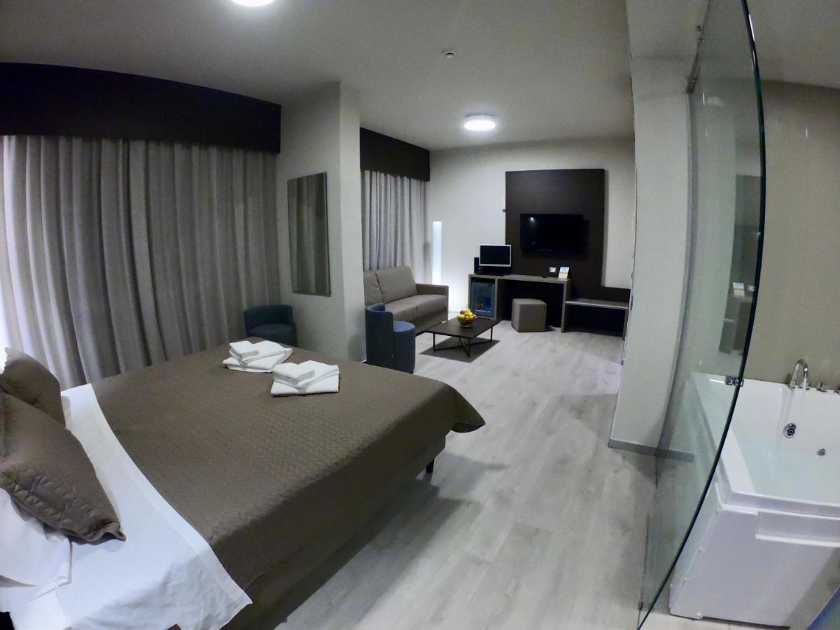 Hotel Santin Порденоне Екстериор снимка